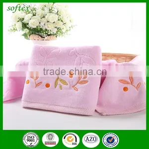 Velvet Towel Leaves High-grade EMBROIDERED HAND TOWEL GIFT SETS thumbnail-1