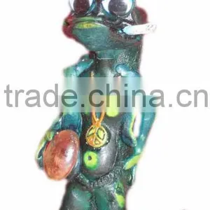Figurine Shaped Hand Crafted Smoking Pipes - Frog Dude thumbnail-1