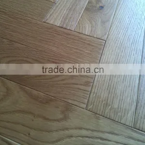 Selected Quality Herring Bone Oak Wood Floor thumbnail-5