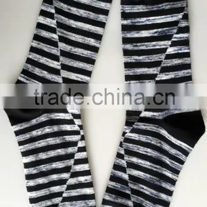 OEM 100% Cotton Leisure Quality Knitted Stripes Socks thumbnail-3