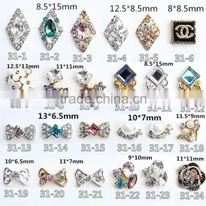 Small Pearl Rhinestone Diamond Flower Square Shape Bling Bling Nail Jewelry thumbnail-1
