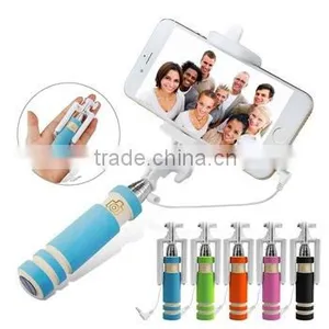 Universal 3.5mm Selfie Stick thumbnail-2