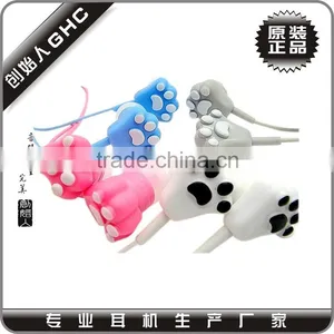 Any Color Available Footstep Cartoon Earphone thumbnail-1