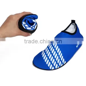 Comfortable Water Sports Beach Shoes Diving Swimming Socks thumbnail-5