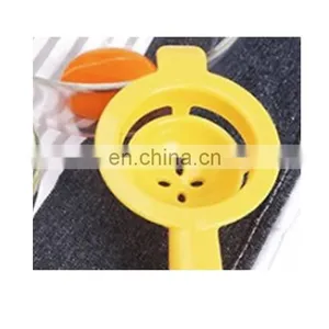 Egg Yolk White Separator, Long Handles Plastic Egg Separator thumbnail-1