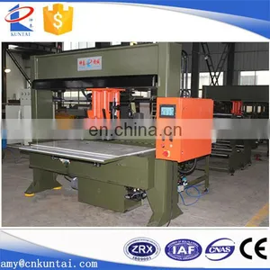 Hydraulic Travel Head Cutting Machine for Shoe Upper, Shoe Insole thumbnail-3