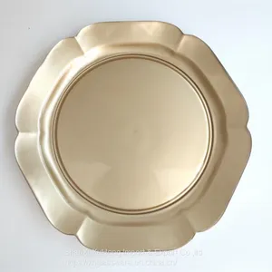Wholesale Dinnerware 13 Inches Glass Charger Plate Dishes With Gold Silver Colored Decoration thumbnail-4