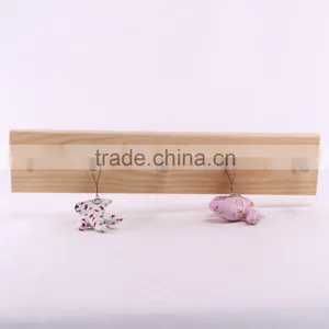 Wooden Wall Hooks for Back of Door Suitable for Hat and Coat and Sweater thumbnail-4