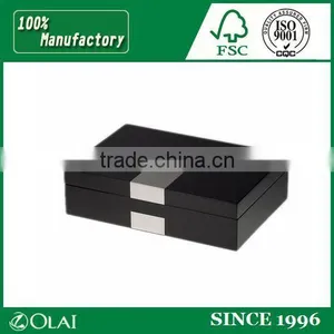 Deluxe Luxury Black Wooden Watch Box With Metal Logo thumbnail-1