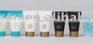 Disposable Hotel and Travel Using Amenity Set thumbnail-1