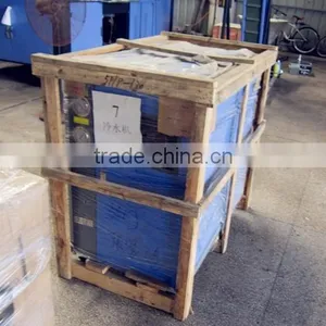 4 Cavity Automatic Blow Moulding Machine thumbnail-3