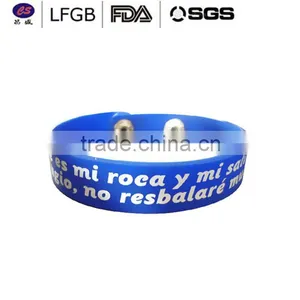Factory Directly Wholesale Cheap Custom Bulk Cheap Silicone Wristbands thumbnail-1