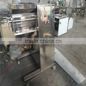 YK160 Factory Price Swaying Granule Granulator Making Machine for Sale thumbnail-1
