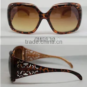 Kiss Sunglasses thumbnail-1