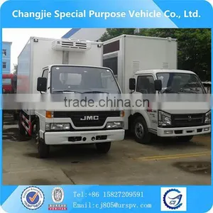 JMC 4*2 4m Length Refrigerated Truck for Supplying Fresh Vegetable thumbnail-1