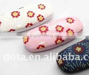 Eyeglasses Iron Box thumbnail-1