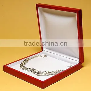 Chese Style Necklace Chain Gold Wooden Box,necklace Box in Packaging Box Supplier thumbnail-1