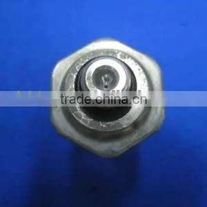 Air Conditioning Pressure Switch 88625-XZ04 thumbnail-1
