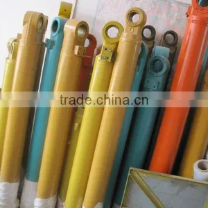 PC220-6 Boom Cylinder 206-63-02501,PC220-6 Hydraulic Cylinder thumbnail-1