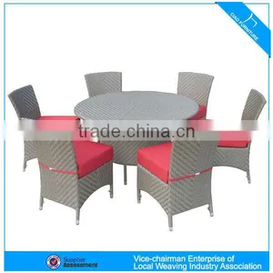 2050 Wicker Round Dining Room Table thumbnail-1