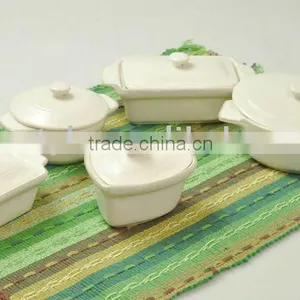 Porcelain Bakeware With Lid, Ovenware With Handles thumbnail-1