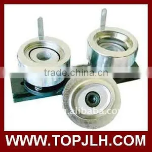 Automatic Badge Button Pin Making Press Machine thumbnail-5