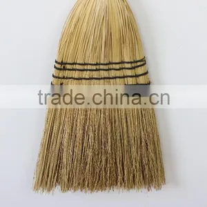 Homeuse Wood Handle Corn Broom thumbnail-4