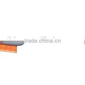 Plastic Long Handle Car Snow Brush With Ice Scraper thumbnail-1