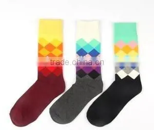 Men's British Cotton in Tube Knitted Happy Socks Wholesale thumbnail-1