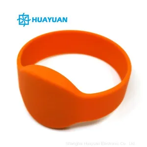 Wholesale Passive OEM 13.56MHz NFC NTAG216 RFID Chip Bracelet thumbnail-4