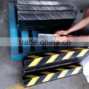 Maximum Visibility Highly Impact Resistant Reflective Rubber Wall Guards thumbnail-3