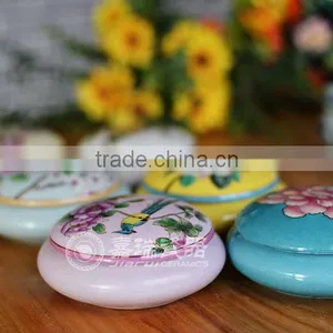 Chinese Unique Design Hand Painted Porcelain Jewelry Holder thumbnail-6