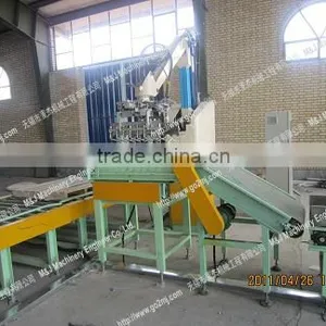 Automatic Packing Machine With Robot Palletizer Stacking on Pallet thumbnail-1