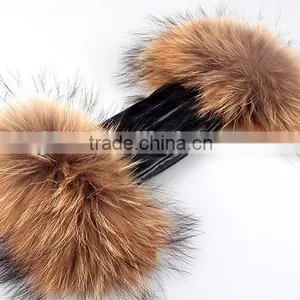New 2016 Winter Fashion Raccoon Fur Short Design Women's Leather Gloves Thickening thumbnail-2