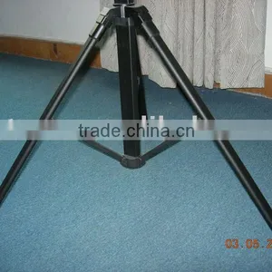 Portable Tripod Projector Screen With Glass Beaded Fabric thumbnail-6