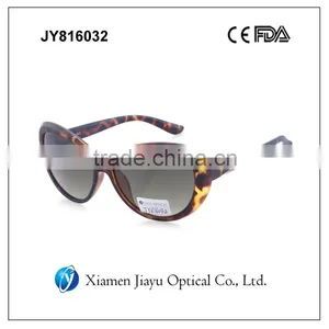 Tortoise Polarized Fashion Woman Sunglasses thumbnail-1