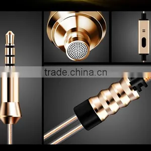 Colorful Metal Earphone With Microphone thumbnail-3