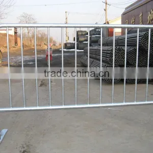 Wholsale Metal Galvanized Metal Barrier Modular Crowd Control Barrier thumbnail-1