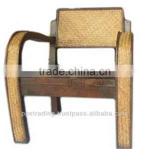Wood Chair thumbnail-1