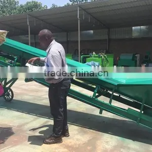 Mobile Bulk Inclined Flat Belt Conveyor With Hopper thumbnail-1