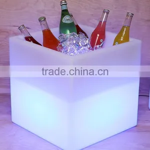Beautiful Color Changing Led Square Flower Pot for Party, Home Decoration thumbnail-2