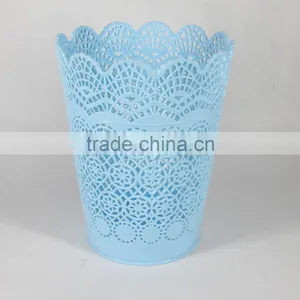 Plastic Round Hollow Out Garbage Bin thumbnail-3