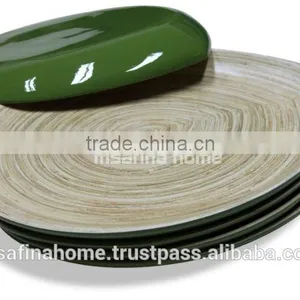 Leaf Shape Colored Lacquer Bamboo Plate thumbnail-1