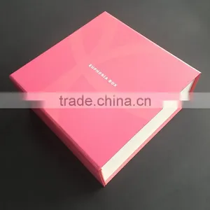 2017 Customized Cardboard Folding Paper Gift Box With Magnet thumbnail-1