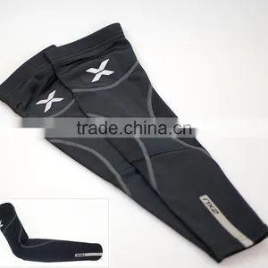 Sublimation Arm Sleeves Sport With Silicon Gripper on Top of Sleeves thumbnail-2