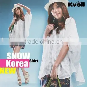 Fashion Women T-shirt thumbnail-1