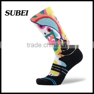 Coolmax Anti-bacterial Men Knee High Compression Fashion Photo Print Elite Basketball Socks Sport Stocking thumbnail-1