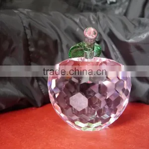 High Quality Quality Crystal Pink Colour Apple Model for Wedding Gift thumbnail-2