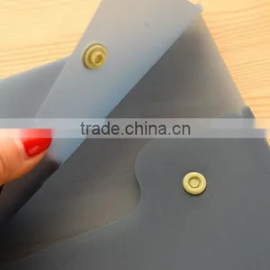 A4 Trasprent /frosted Fashion Portable Plastic File Box With Double Snap Button Suitable for Office Lady thumbnail-6