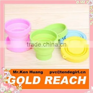 Folding Silicone Cup With Lid thumbnail-1